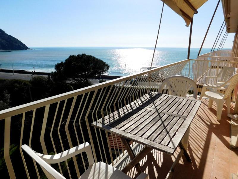 Spazioso Appartamento Vista Mare, Levanto Zewnętrze zdjęcie
